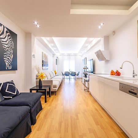 Ferienwohnung D9 Center Of Glyfada Athen Exterior foto